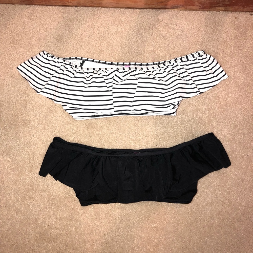 Victoria’s Secret Swim Set